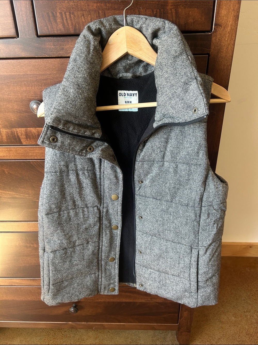 Old Navy Gray Quilted Puffer Vest with Stand Collar